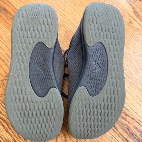 Adidas Cloudfoam tennis shoes 6.5 - Picture 8 of 9